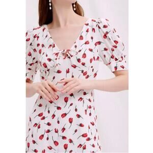 Petite Studio Virginia White Floral Mini Dress